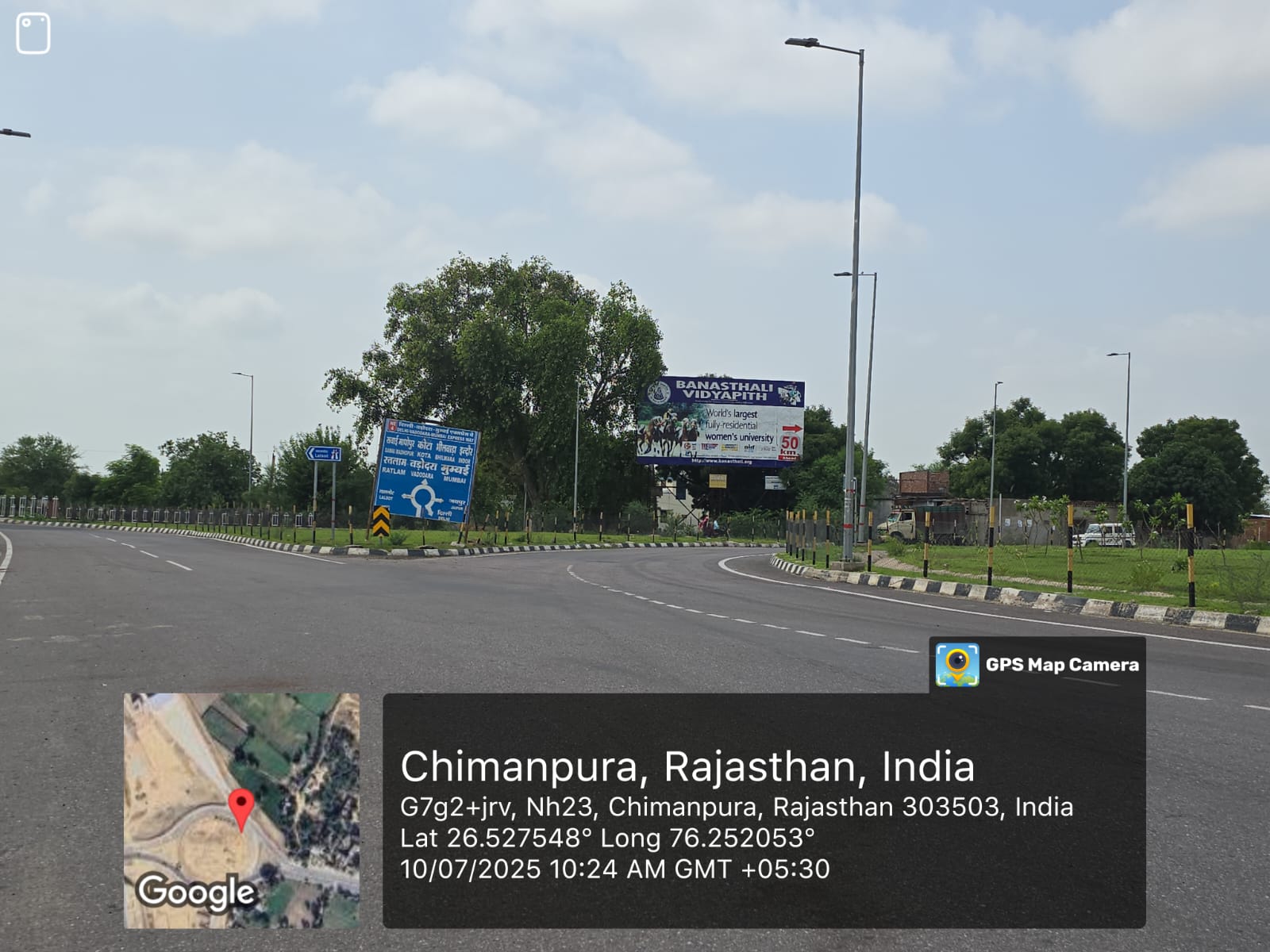 Hoarding image 126